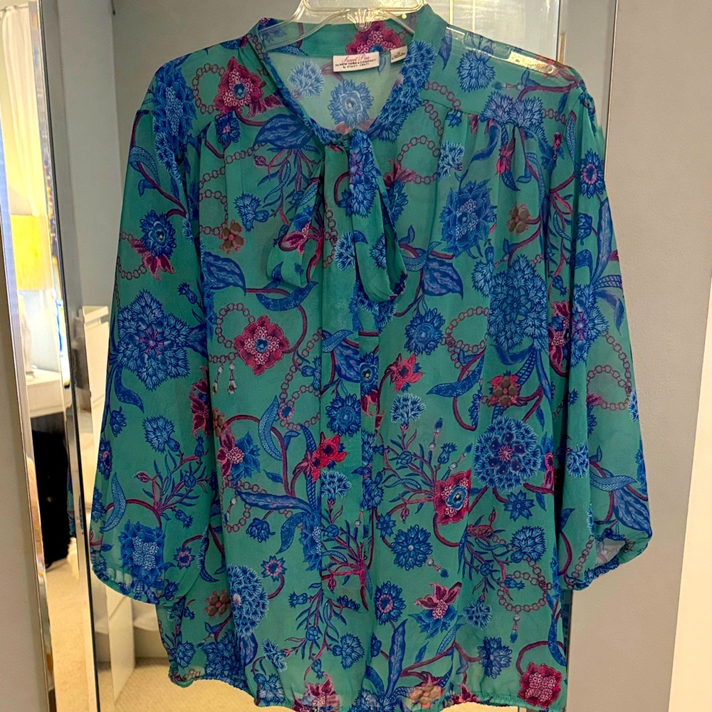 New York & Company Vibrant Floral Blouse